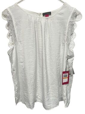 NWT Vince Camuto White Short-sleeve Lace Detail Blouse - Small